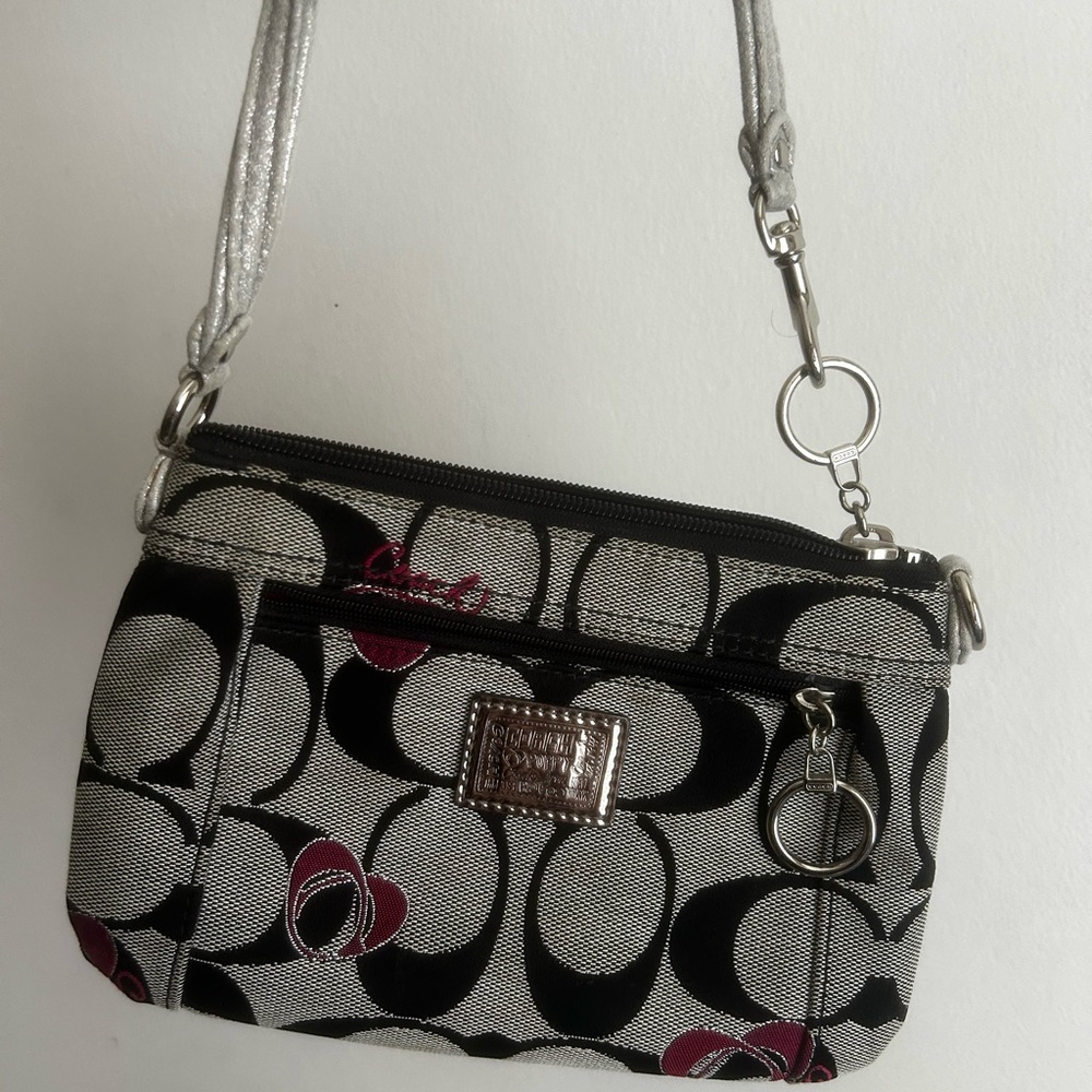 Coach Black and Silver Women's Bag Wristlet
